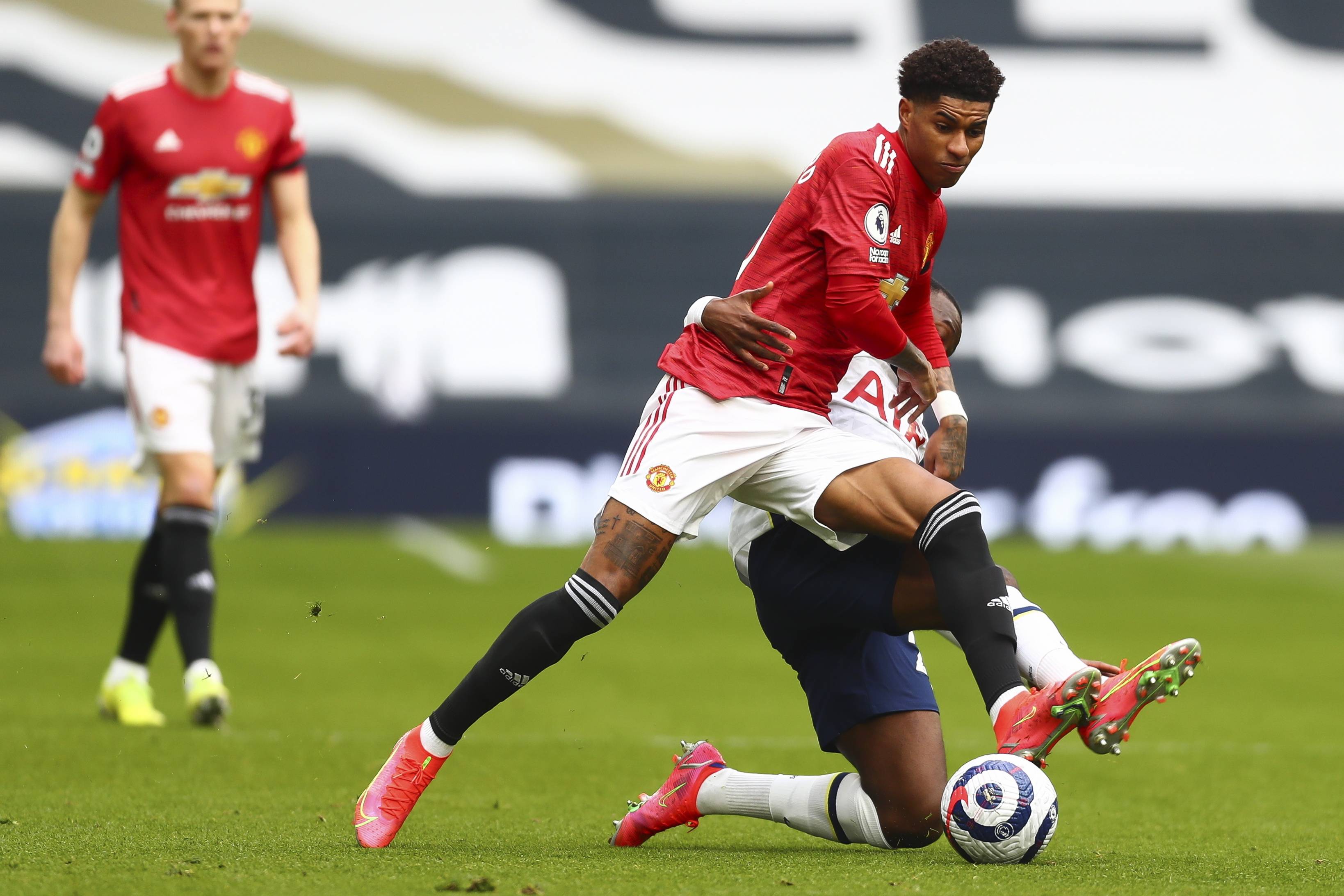 國足在對陣 國足在對陣